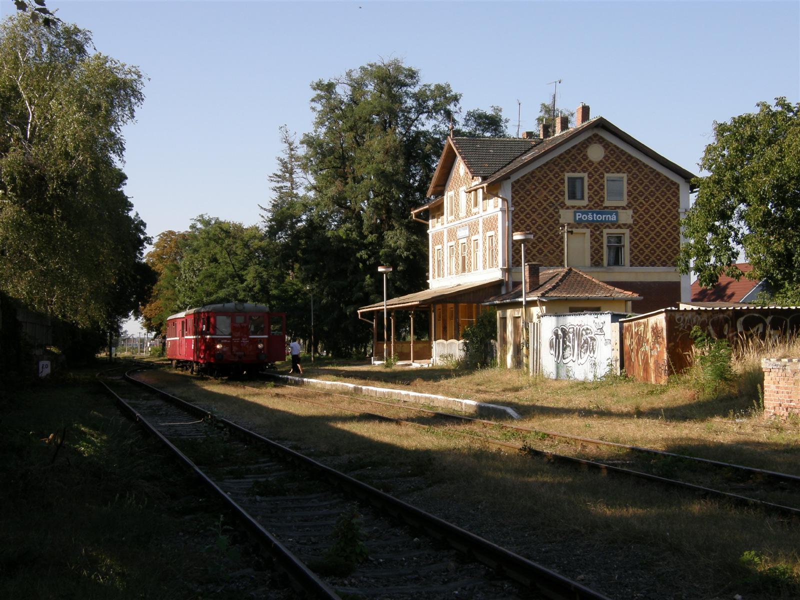 krátka zastávka v žst. Poštorná